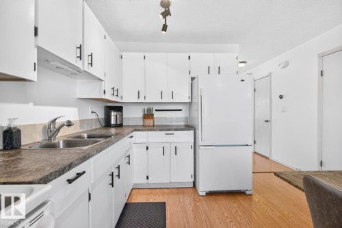 15614 83 Street, Edmonton, AB 