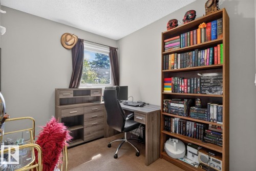 15614 83 Street, Edmonton, AB 