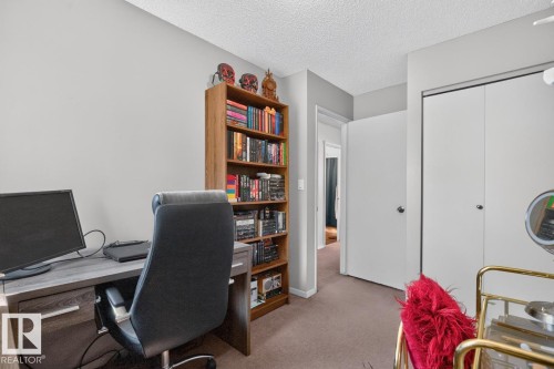 15614 83 Street, Edmonton, AB 