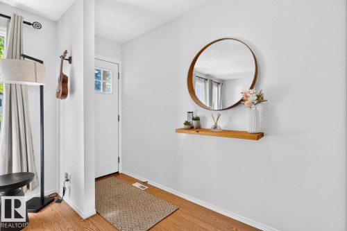 15614 83 Street, Edmonton, AB 