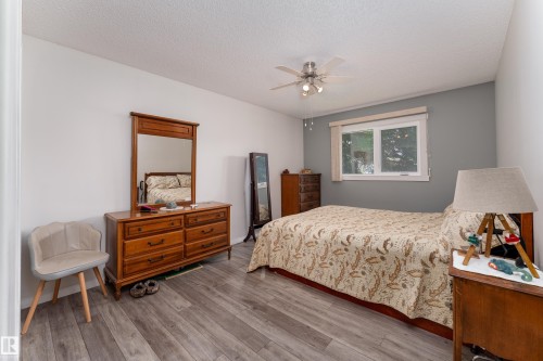 2 1650 42 Street, Edmonton, AB 