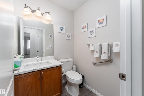 2 1650 42 Street, Edmonton, AB 