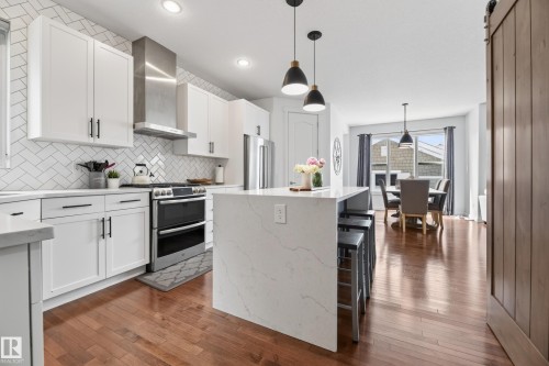 8407 Summerside Grande Boulevard, Edmonton, AB 