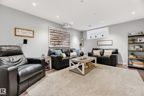 8407 Summerside Grande Boulevard, Edmonton, AB 