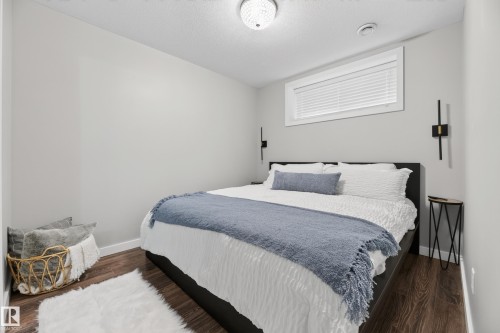 8407 Summerside Grande Boulevard, Edmonton, AB 