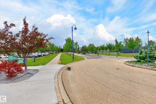 8407 Summerside Grande Boulevard, Edmonton, AB 