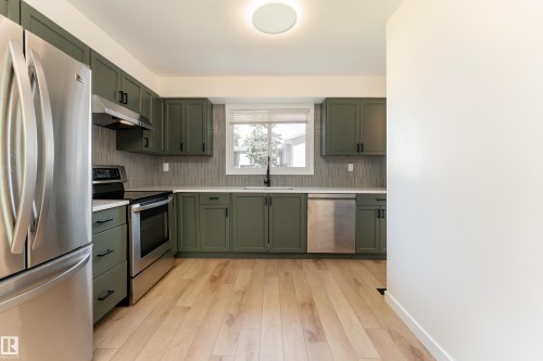 10 1415 62 Street, Edmonton, AB 