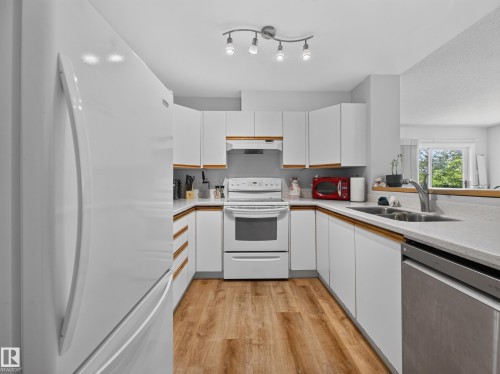 301 10816 76 Avenue, Edmonton, AB 