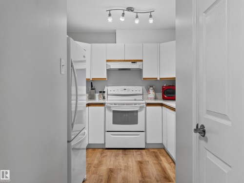301 10816 76 Avenue, Edmonton, AB 