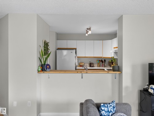 301 10816 76 Avenue, Edmonton, AB 