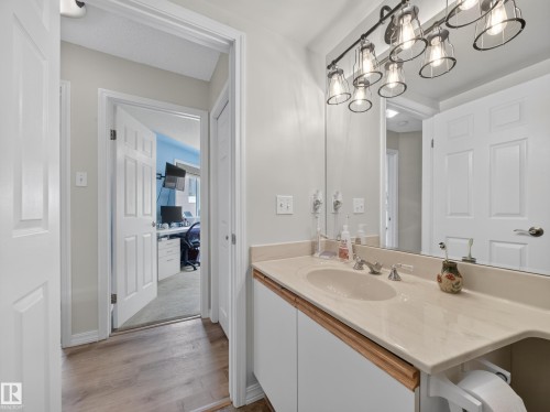 301 10816 76 Avenue, Edmonton, AB 