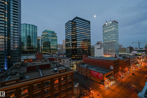 Cityscape featuring high-rise buildings and illuminated streets - 1103 10180 104 Street, Edmonton, AB 