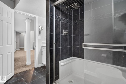 7804 136 Avenue, Edmonton, AB 