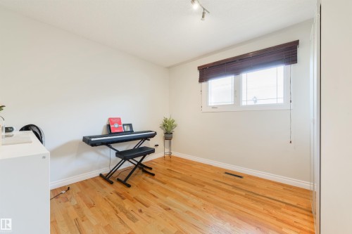 8917 162 Street, Edmonton, AB 
