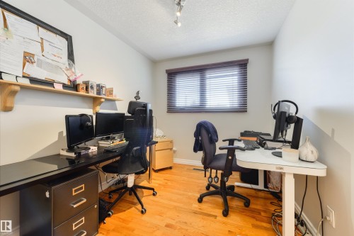 8917 162 Street, Edmonton, AB 
