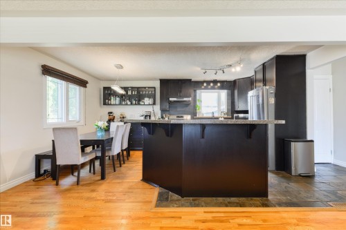 8917 162 Street, Edmonton, AB 