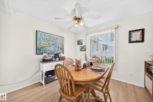 678 Lakewood Road N, Edmonton, AB 