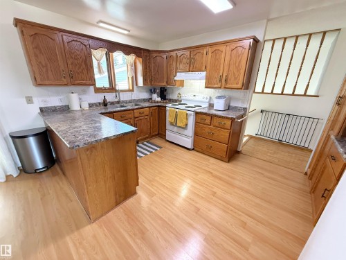 5003 57 Avenue, Stony Plain, AB 