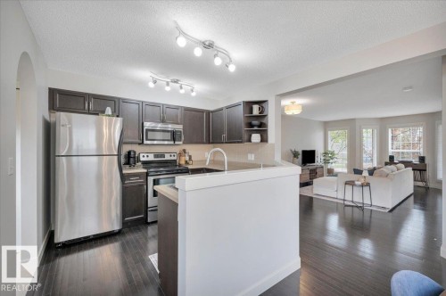 Open-concept kitchen - 4865 Terwillegar Common, Edmonton, AB - Indoor Photo Showing Kitchen