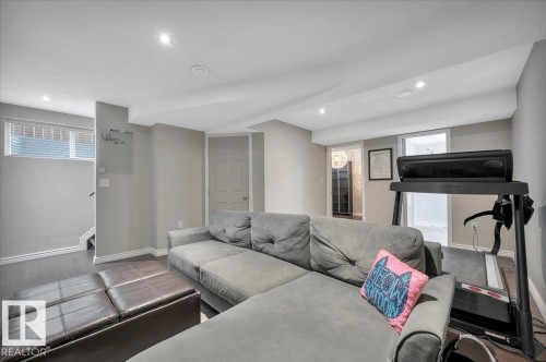 4865 Terwillegar Common, Edmonton, AB - Indoor
