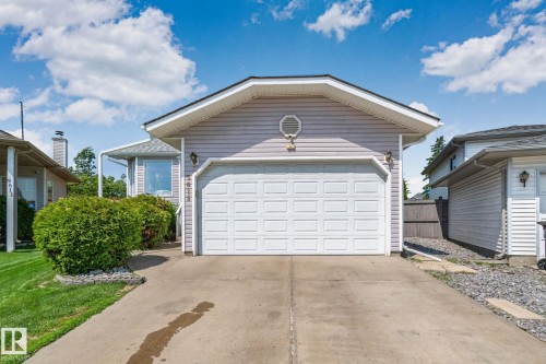 9615 175 Avenue, Edmonton, AB 