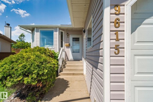 9615 175 Avenue, Edmonton, AB 
