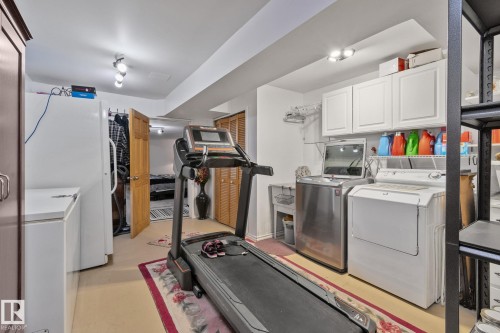 9615 175 Avenue, Edmonton, AB 