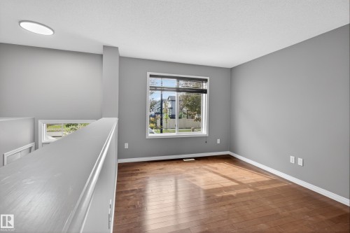 11 1140 Chappelle Boulevard, Edmonton, AB - Indoor Photo Showing Other Room