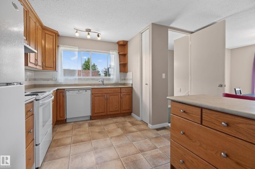 15231 117 Street, Edmonton, AB 