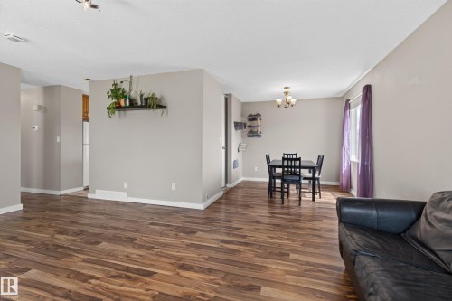 15231 117 Street, Edmonton, AB 