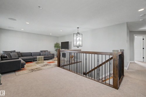 9746 153 St, Edmonton, AB 