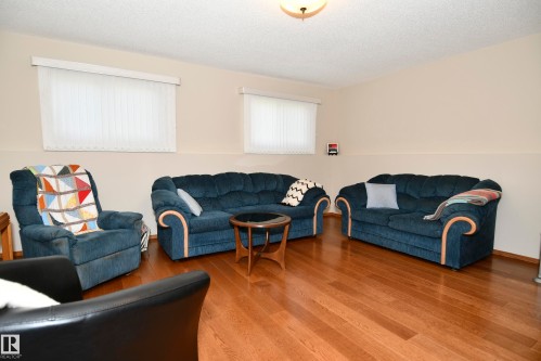 3 Notre Dame Crescent, Leduc, AB 