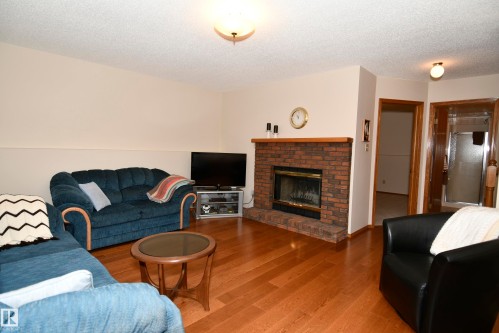 3 Notre Dame Crescent, Leduc, AB 