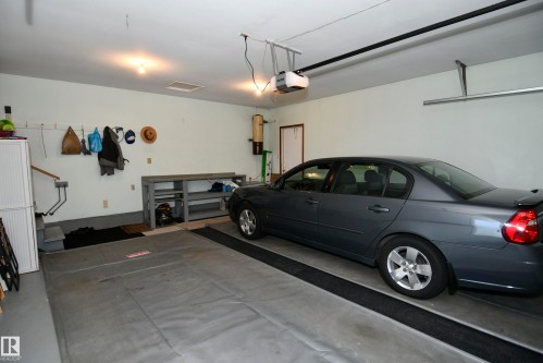 3 Notre Dame Crescent, Leduc, AB 