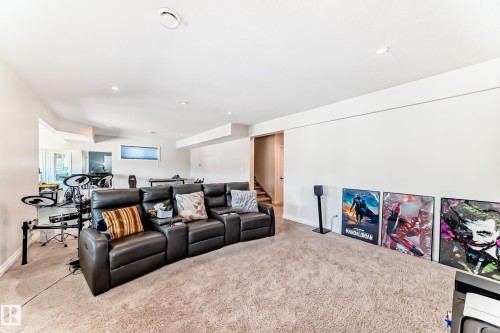 3230 Whitelaw Drive Nw, Edmonton, AB - Indoor