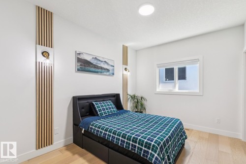 1395 155 Street, Edmonton, AB 