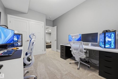 1305 Hainstock Way, Edmonton, AB 