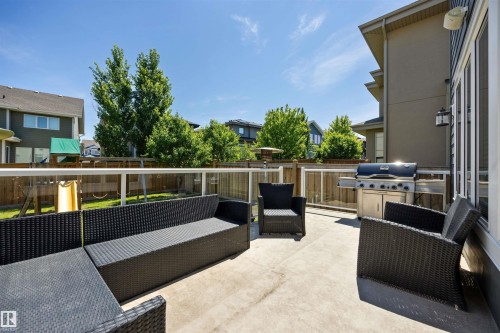 1305 Hainstock Way, Edmonton, AB 