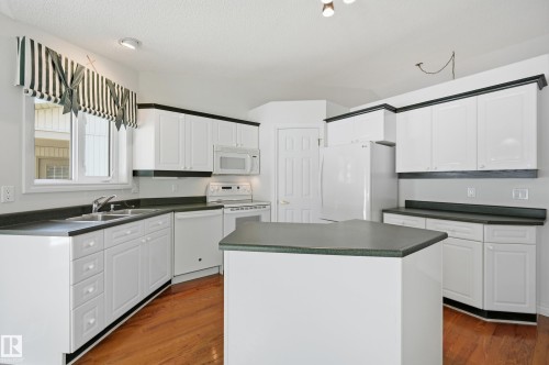 21 925 Picard Drive, Edmonton, AB 