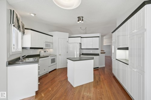 21 925 Picard Drive, Edmonton, AB 