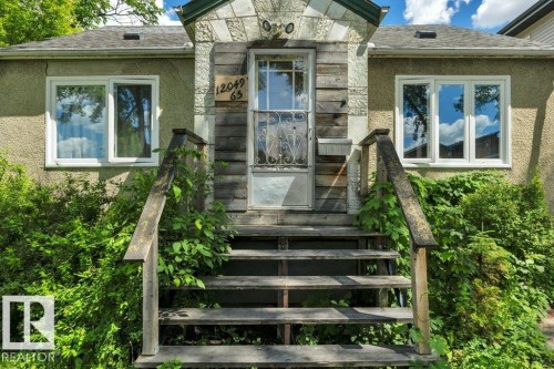12049 65 Street, Edmonton, AB 