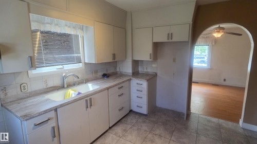 11909 83 Street, Edmonton, AB 