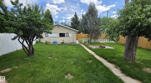 11909 83 Street, Edmonton, AB 