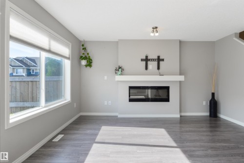 2315 68 Street, Edmonton, AB 