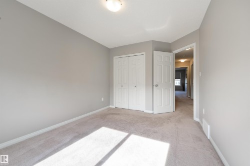 2315 68 Street, Edmonton, AB 