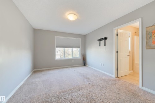 2315 68 Street, Edmonton, AB 