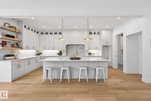 14004 89A Avenue, Edmonton, AB 