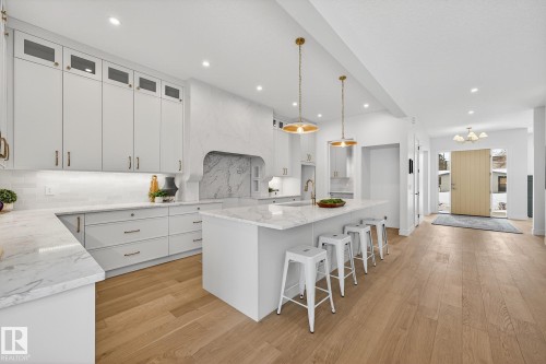 14004 89A Avenue, Edmonton, AB 