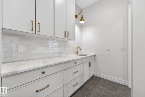 14004 89A Avenue, Edmonton, AB 