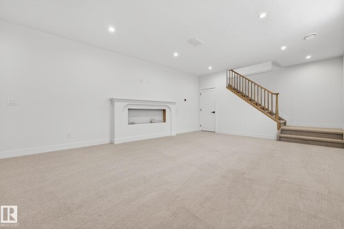 14004 89A Avenue, Edmonton, AB 